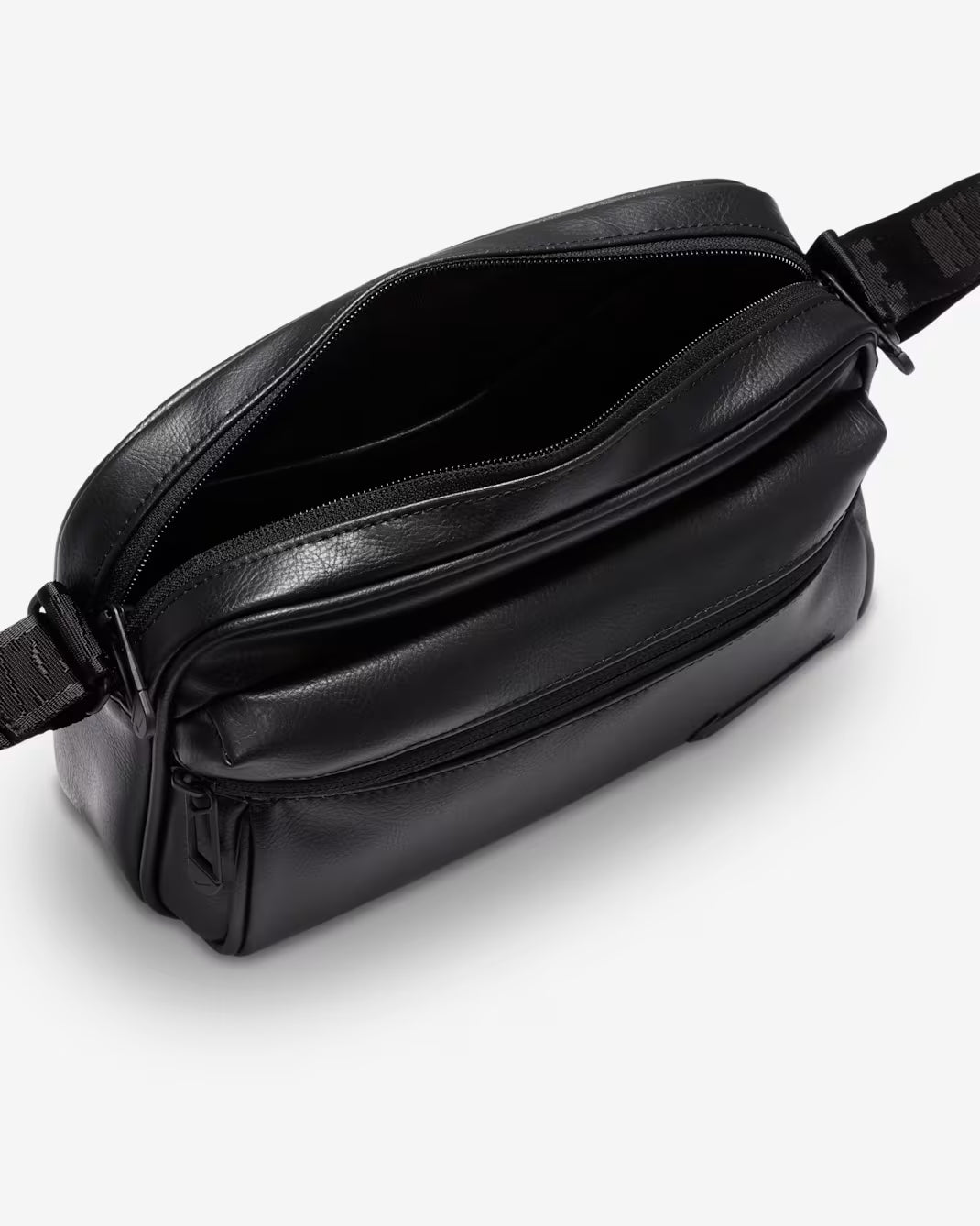 Nike Heritage Premium