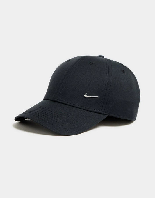 Nike Club Structured Metal Swoosh Cap