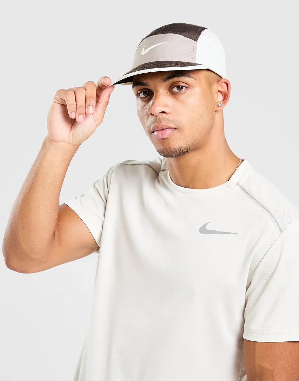 Nike Fly Dri-FIT Cap